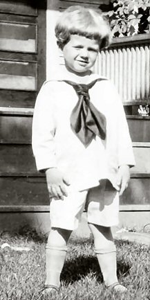 Walter in 1923