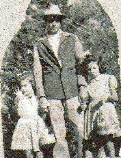 Chester with daughters, 1948