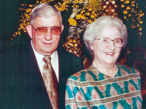 Dan and Ruth, 50th, 2000
