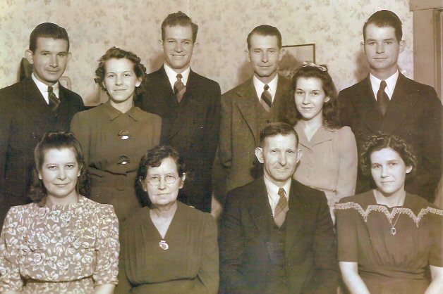 Ten Stanford Family with Frank