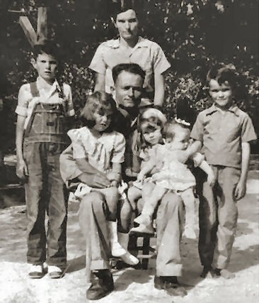 James Cleve Blackledge Family, 1943